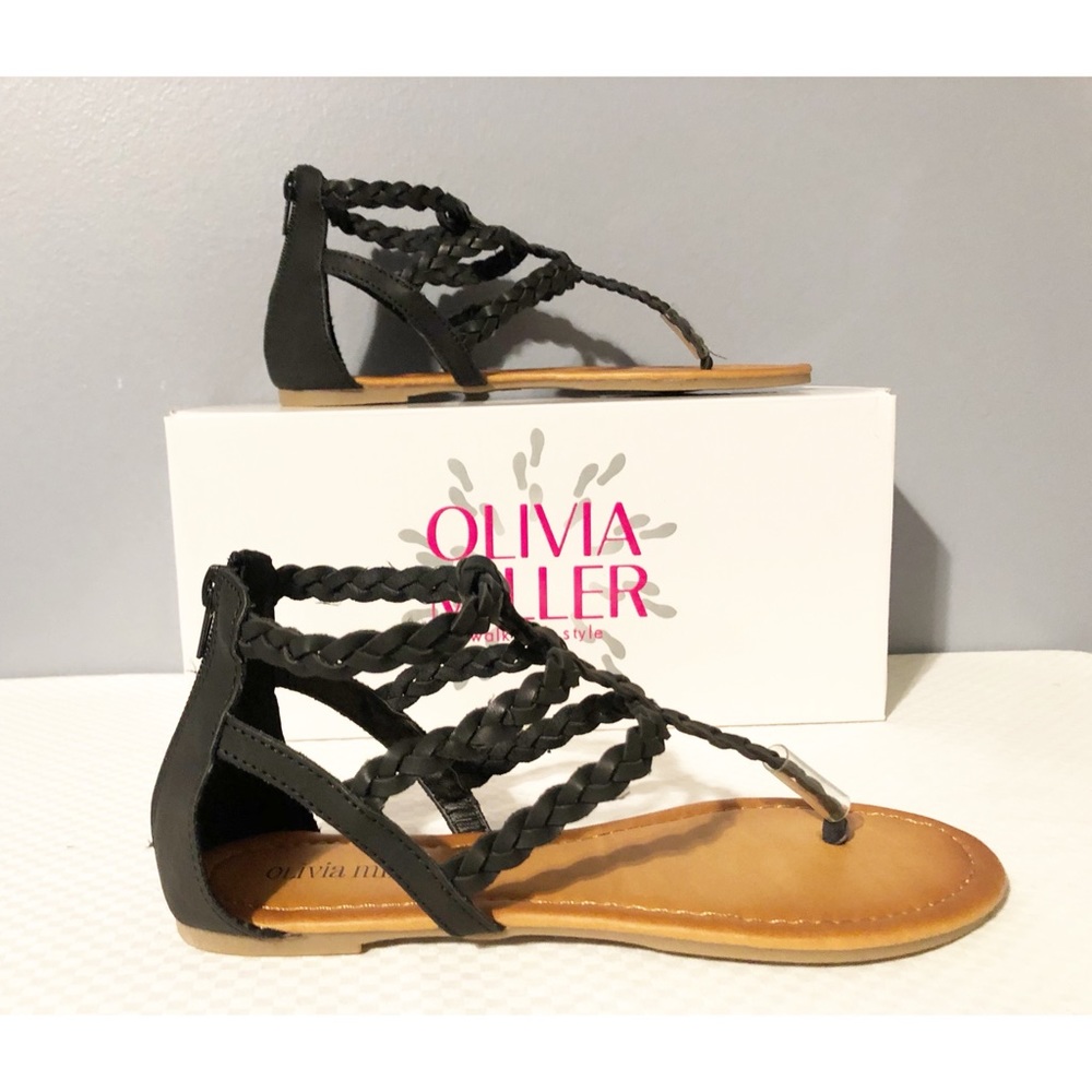 Olivia Miller Black Sandals, NEW
